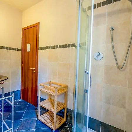 Locazione Turistica Alloro *